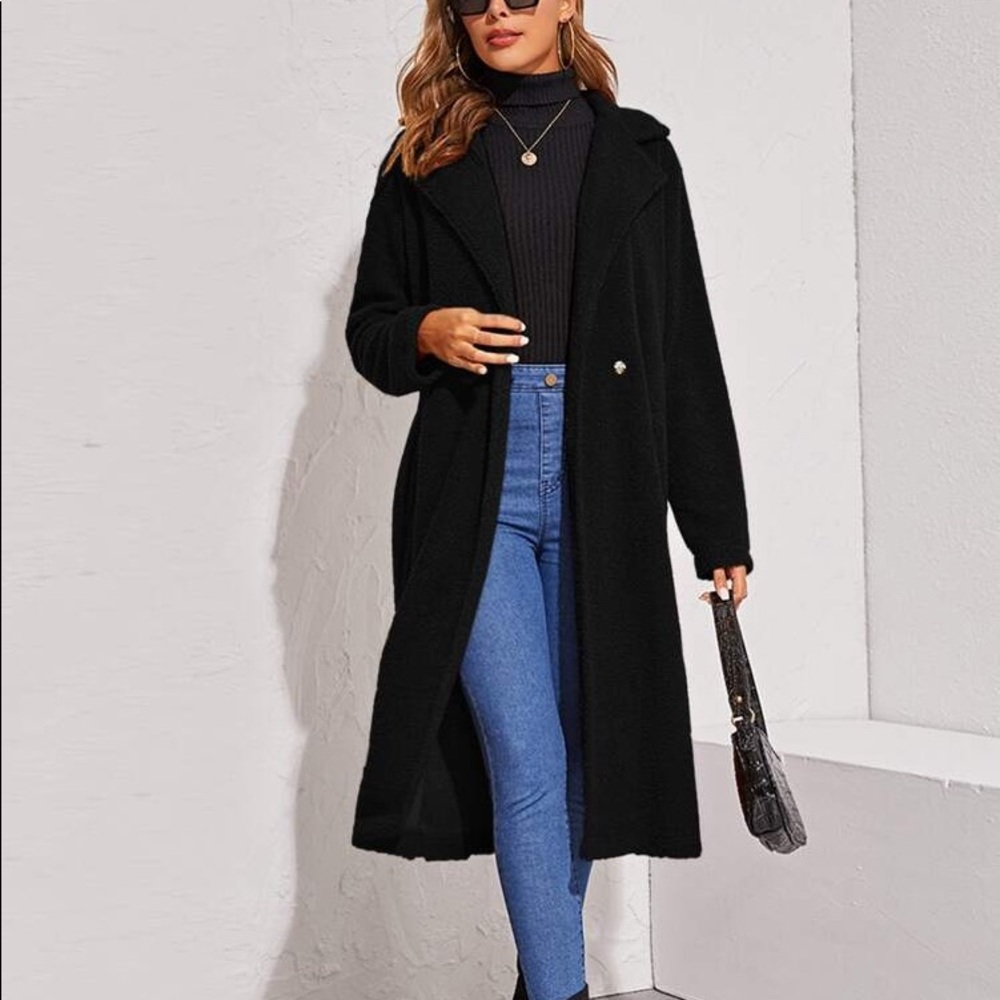 BLACK COAT